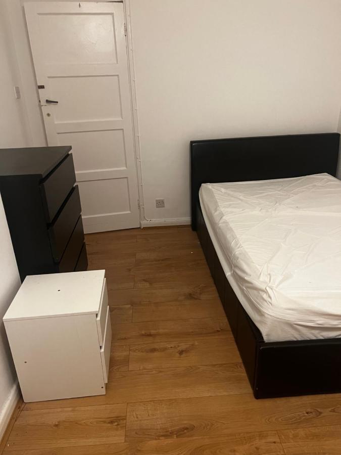 Spontaneous Apartment